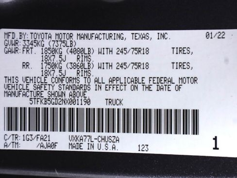 Used 2022 Toyota Tundra SR w/ SR Tow Package AWD/4WD image 39