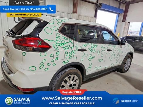 Used 2017 Nissan Rogue S FWD image 4