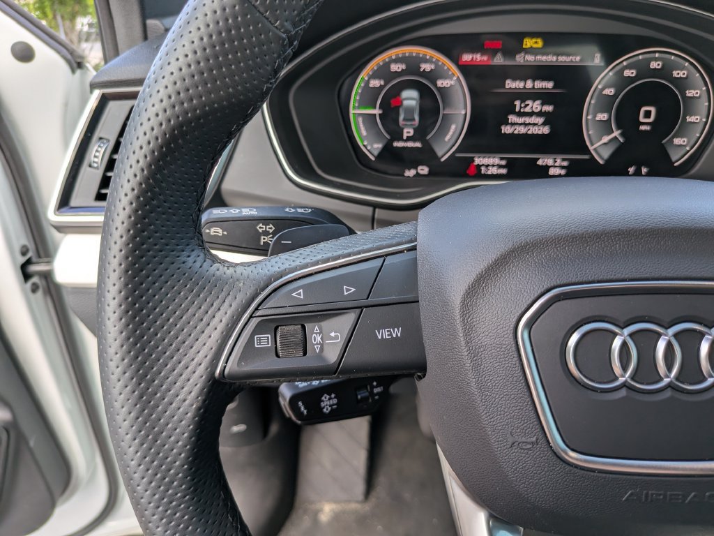 Used 2024 Audi Q5 e Premium Plus w/ Premium Plus Package AWD/4WD image 35