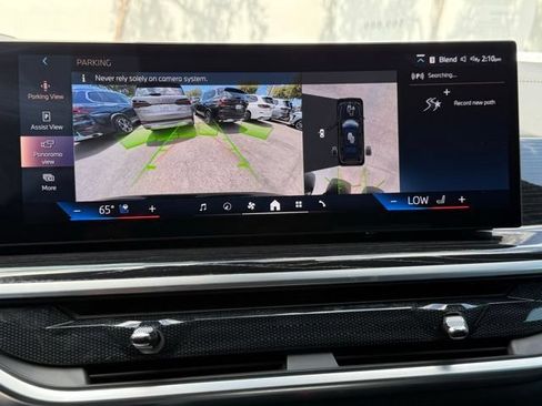 Certified 2024 BMW X7 xDrive40i w/ M Sport Package AWD/4WD image 30