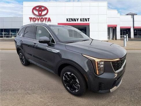 Used 2024 Kia Sorento S w/ Panoramic Sunroof Package AWD/4WD image 1