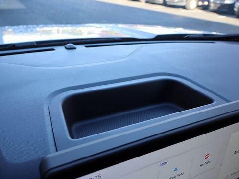 New 2025 Ford Maverick XLT w/ Equipment Group 301A image 25