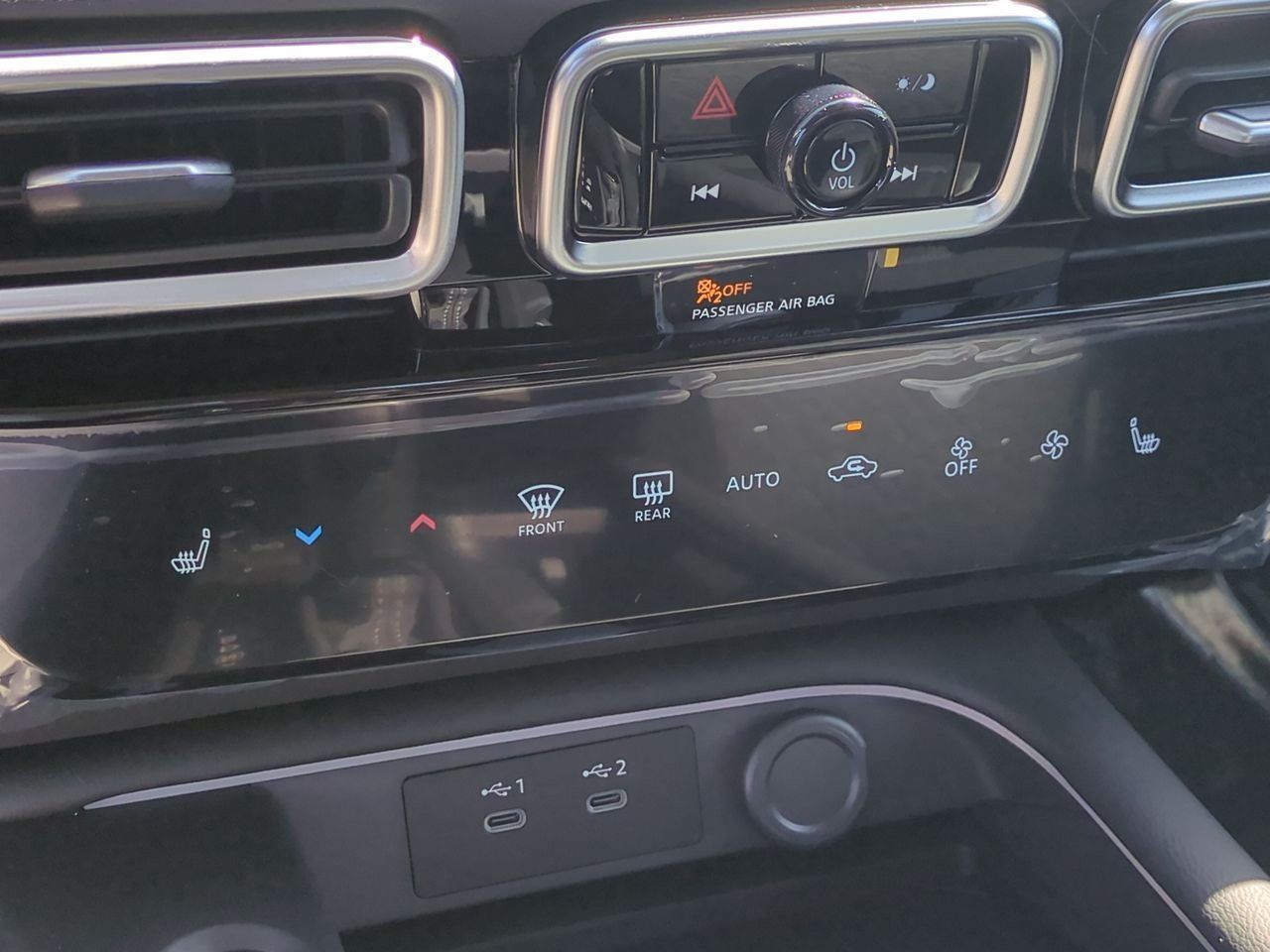 New 2026 Nissan Sentra SV w/ SV Convenience Package FWD image 24