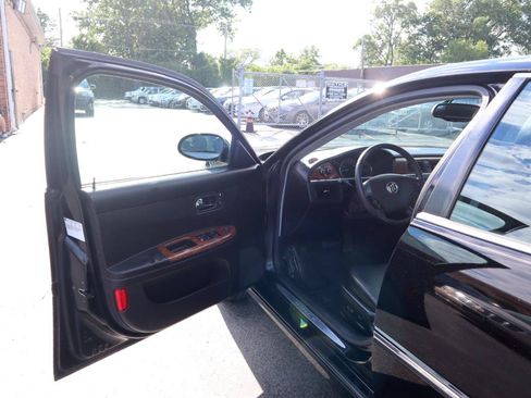 Used 2005 Buick LaCrosse CXL w/ Gold Convenience Package FWD image 18