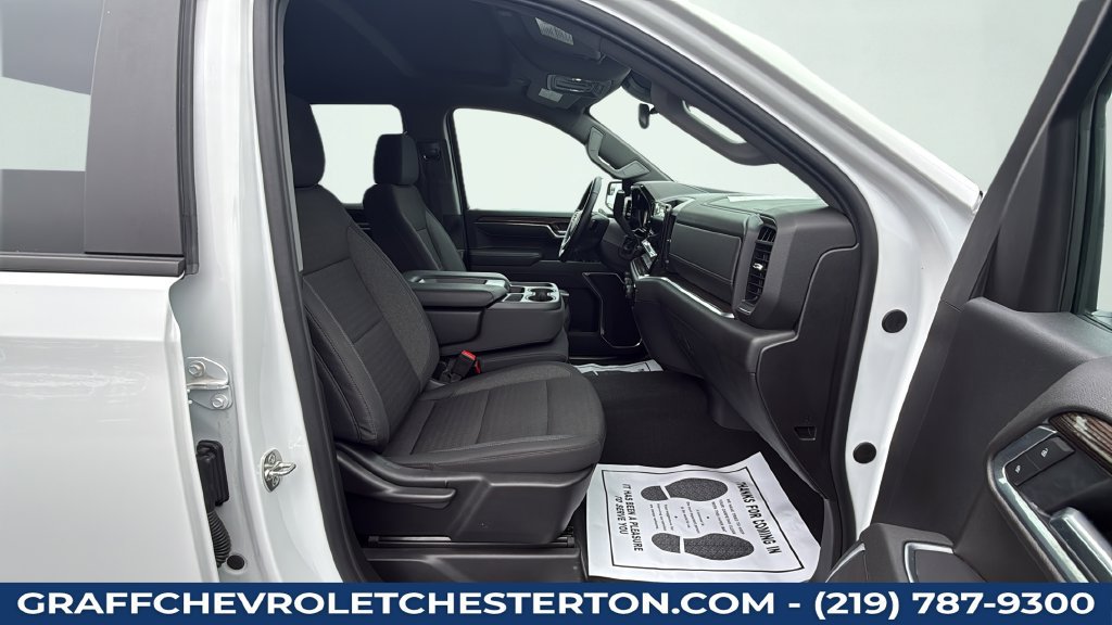 Used 2026 Chevrolet Silverado 1500 RST w/ RST Select Package AWD/4WD image 36