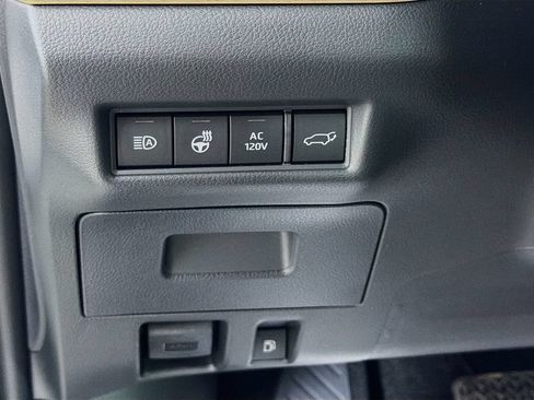 New 2026 Toyota Grand Highlander AWD Hybrid image 10