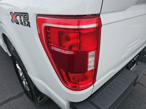 Used 2022 Ford F150 XLT w/ XTR Package image 32