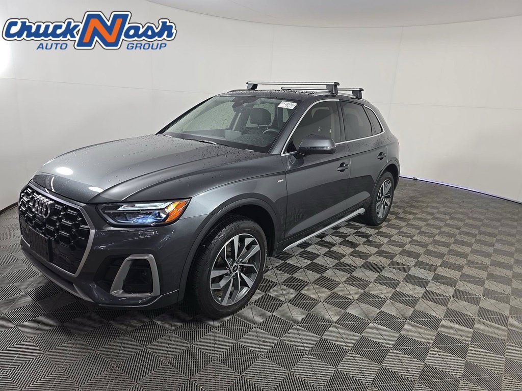 Used 2023 Audi Q5 2.0T Premium Plus w/ Premium Plus Package AWD/4WD image 2