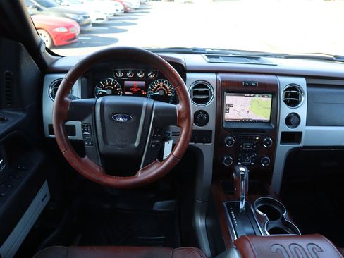 Used 2014 Ford F150 King Ranch w/ King Ranch Luxury Package image 24