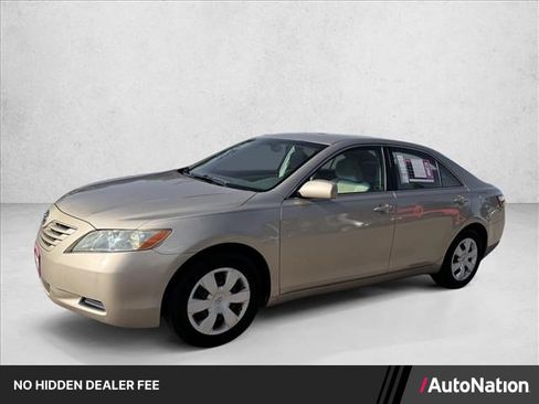 Used 2007 Toyota Camry CE FWD image 1