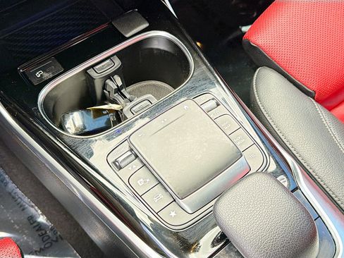 Used 2021 Mercedes-Benz CLA 35 AMG 4MATIC image 27