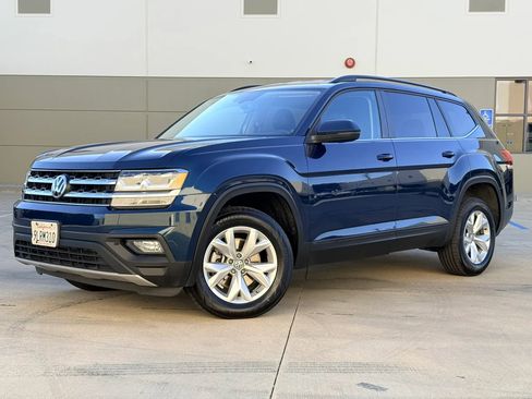 Used 2020 Volkswagen Atlas SE image 1
