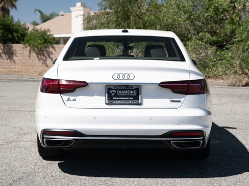 Used 2022 Audi A4 2.0T Premium Plus image 5