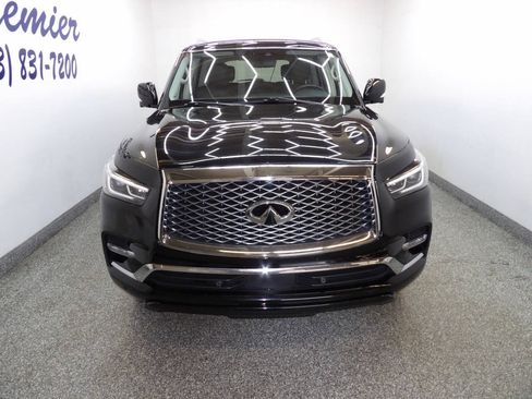 Used 2021 INFINITI QX80 Luxe AWD/4WD image 2