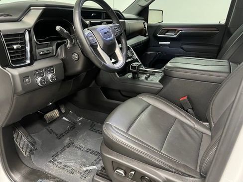 Used 2023 GMC Sierra 1500 Denali w/ Denali Reserve Package image 18