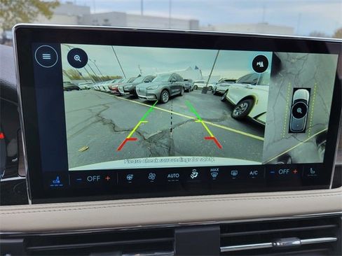 New 2026 Lincoln Corsair Reserve image 38