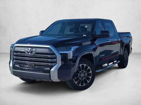 Used 2023 Toyota Tundra Limited image 1