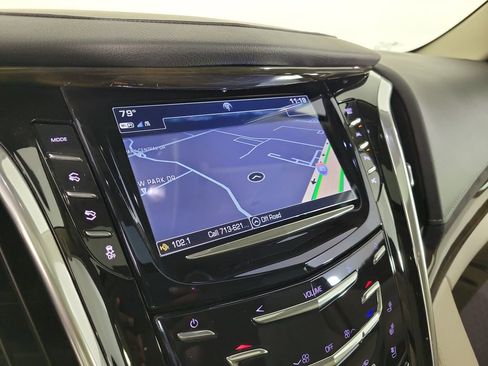 Used 2020 Cadillac Escalade Luxury w/ LPO, Radiant Package AWD/4WD image 26