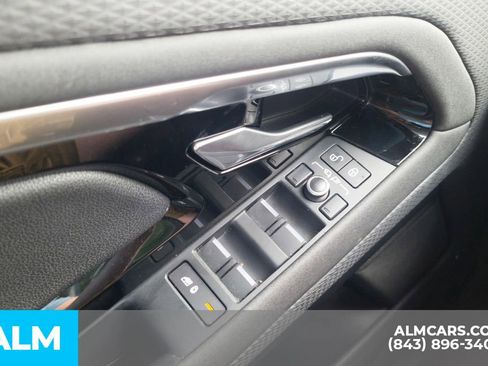 Used 2020 Land Rover Range Rover Evoque S AWD/4WD image 33