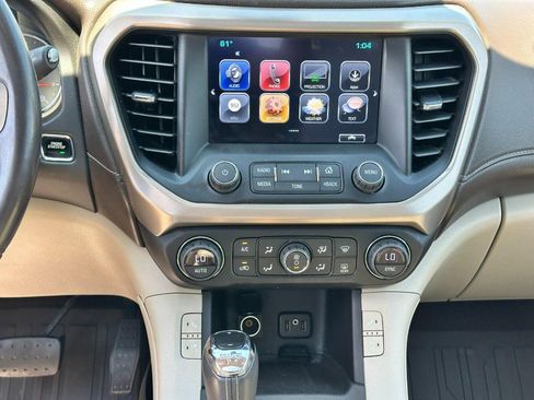 Used 2017 GMC Acadia Denali w/ Technology Package AWD/4WD image 16