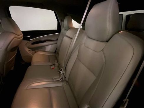 Used 2019 Acura MDX FWD image 12