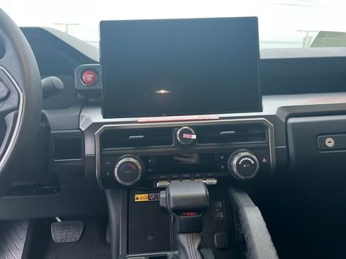 New 2025 Toyota 4Runner TRD Off-Road Premium image 19