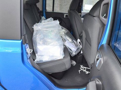 New 2026 Jeep Gladiator Willys image 30