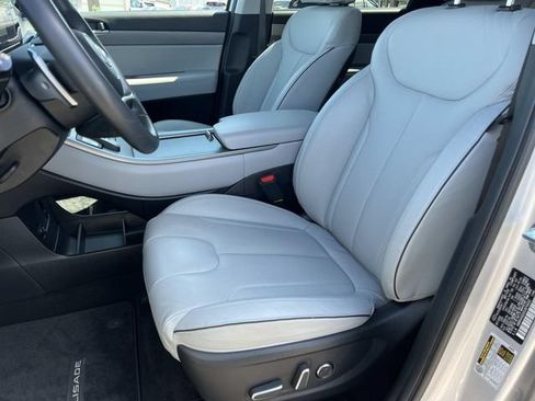 Used 2025 Hyundai Palisade SEL FWD image 23