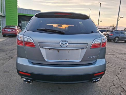 Used 2011 MAZDA CX-9 Touring w/ Moonroof & Bose Audio Pkg FWD image 8