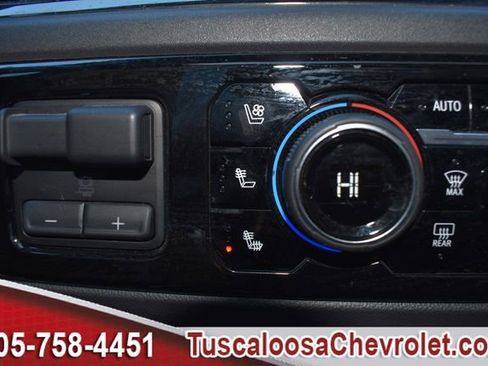 Used 2023 Chevrolet Silverado 1500 ZR2 w/ Technology Package image 40