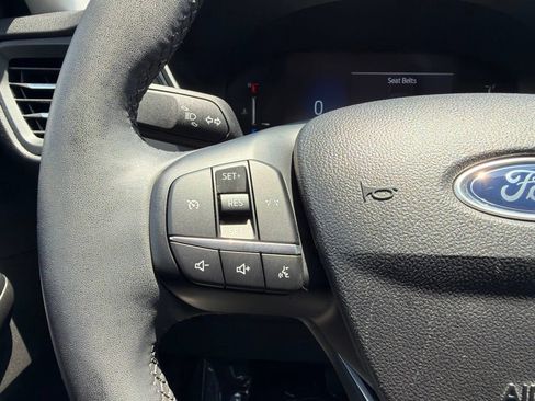 Used 2023 Ford Escape Active FWD image 27