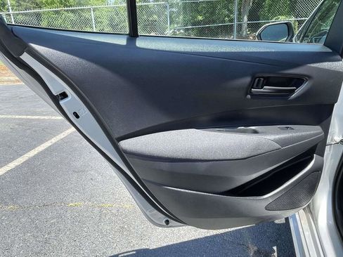 Used 2024 Toyota Corolla LE FWD image 17