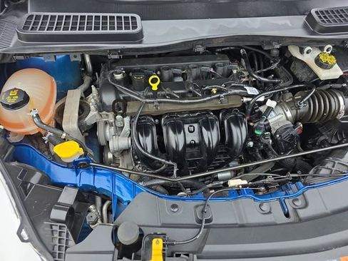 Used 2017 Ford Escape S image 29