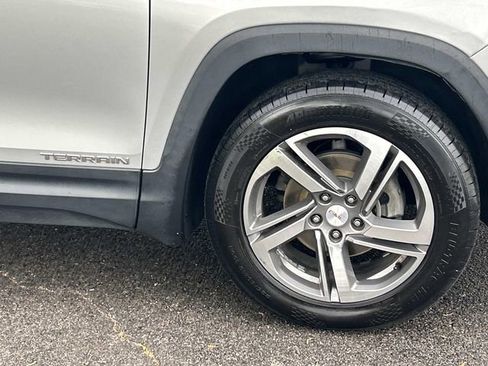 Used 2020 GMC Terrain SLT AWD/4WD image 9
