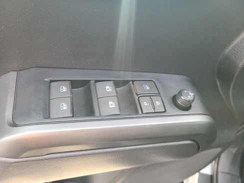 Used 2023 Toyota Tacoma TRD Off-Road image 18