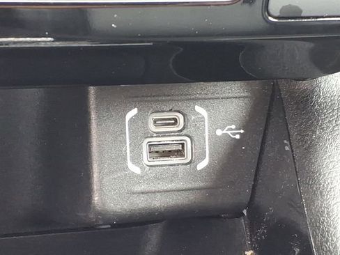 Used 2025 Jeep Compass Limited AWD/4WD image 12