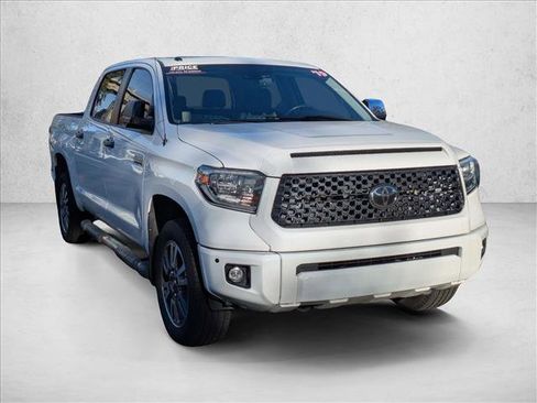 Used 2019 Toyota Tundra Platinum image 3
