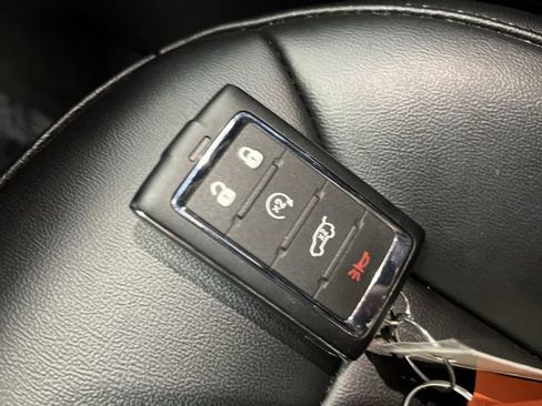 Used 2024 Jeep Grand Cherokee Limited w/ Trailer Tow Package image 28