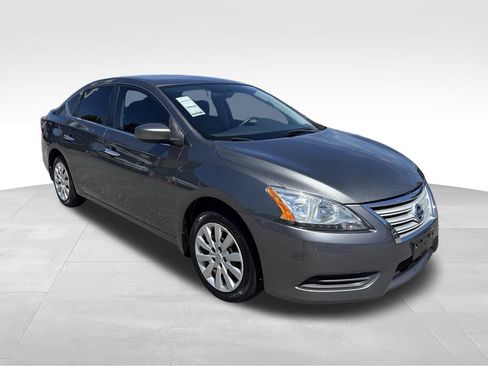 Used 2015 Nissan Sentra S FWD image 6