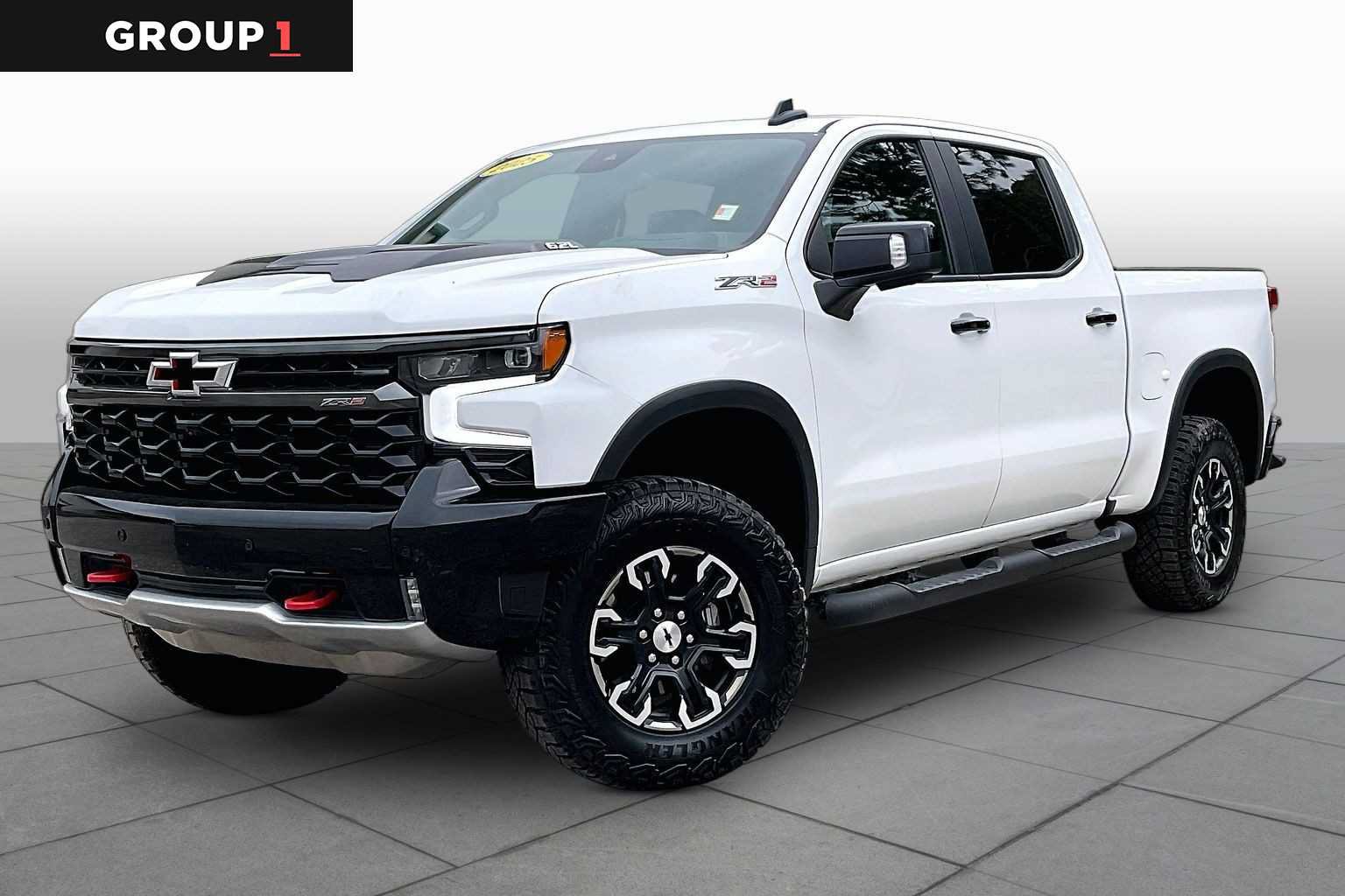 Used 2025 Chevrolet Silverado 1500 ZR2 w/ Technology Package AWD/4WD image 1