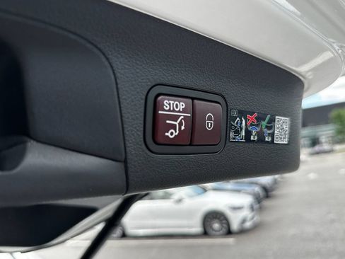 Certified 2025 Mercedes-Benz GLS 450 4MATIC image 22