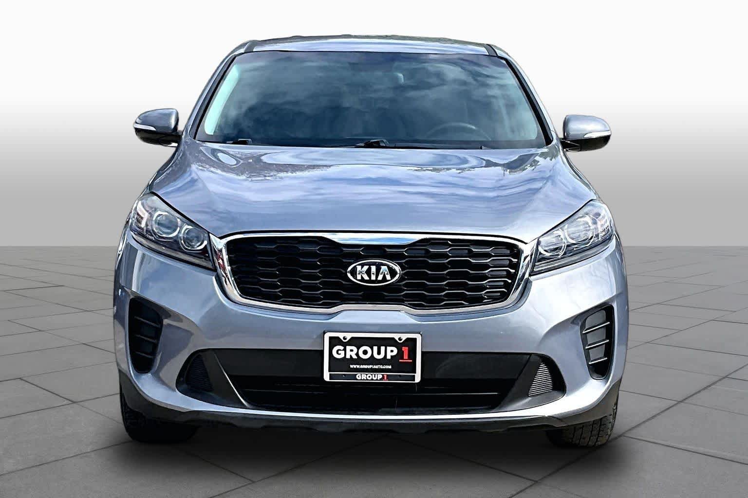 Used 2020 Kia Sorento L FWD image 3