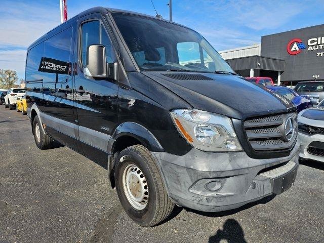 Used 2016 Mercedes-Benz Sprinter 2500 image 4