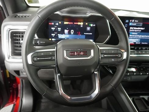 Used 2025 GMC Canyon Elevation image 23