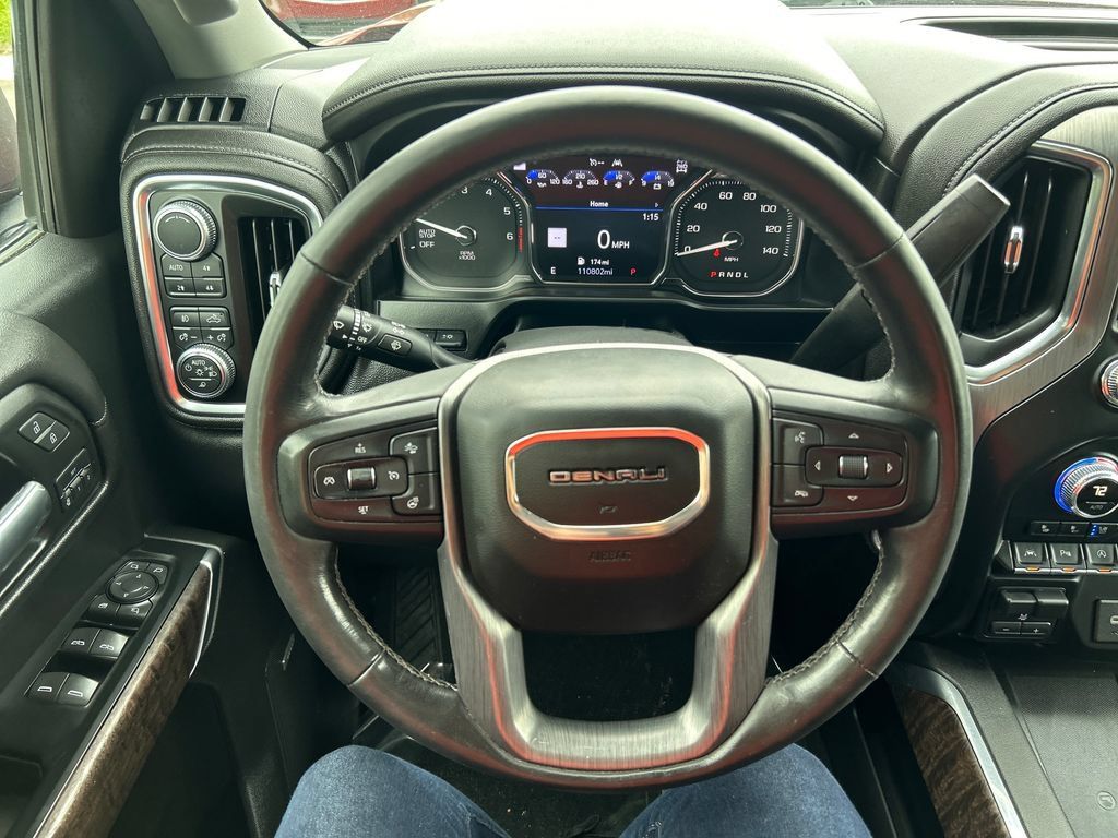 Used 2019 GMC Sierra 1500 Denali w/ Denali Ultimate Package AWD/4WD image 26