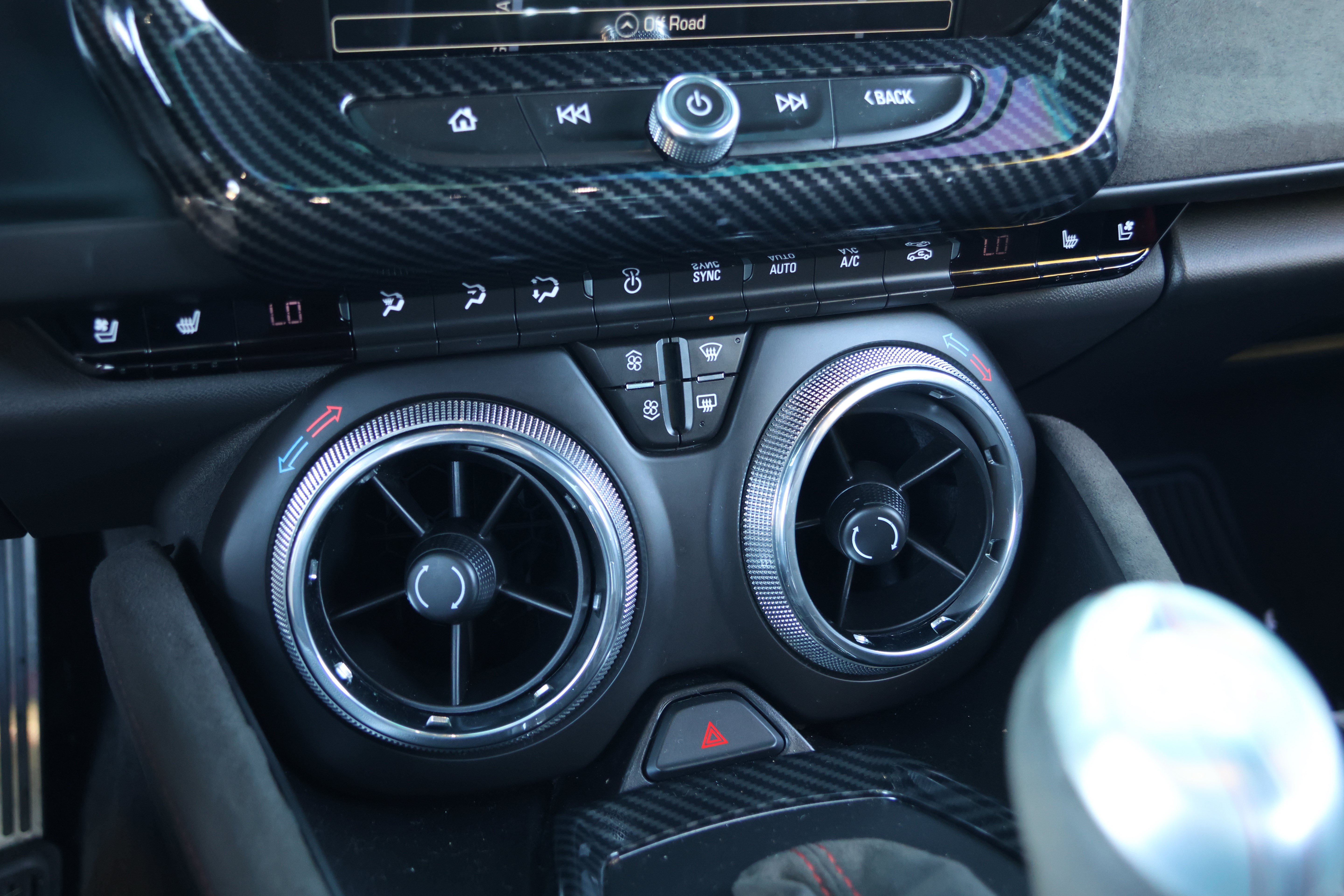 Used 2017 Chevrolet Camaro ZL1 RWD image 25