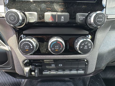 New 2026 RAM 4500 Tradesman AWD/4WD image 19