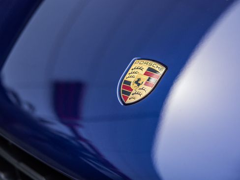 Certified 2026 Porsche Macan AWD/4WD image 23