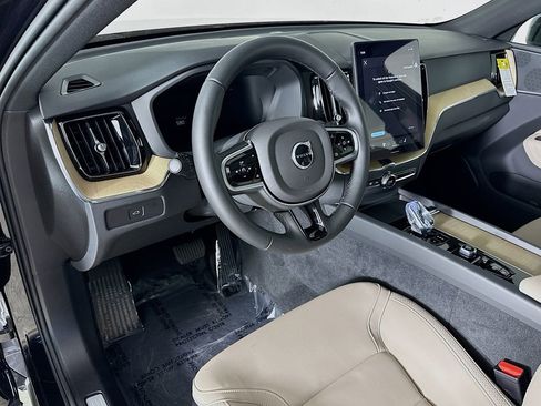 New 2026 Volvo XC60 B5 Core AWD/4WD image 9