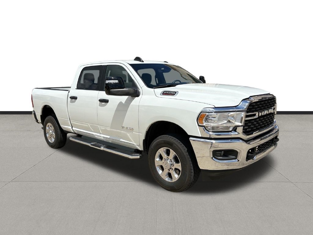 Used 2024 RAM 2500 Big Horn AWD/4WD image 3